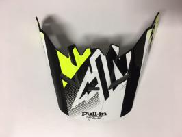 Pull-in helmet peak kids